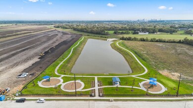 9010 Bay Lodge Ln, Baytown, TX 77521 - photo 5