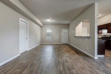 7740 Wileyvale Rd, Houston, TX 77016 - photo 6