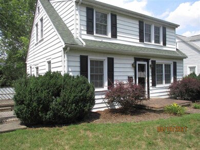 565 S Magnolia Ave, Waynesboro, VA 22980 - photo 3