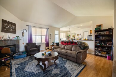 2520 NE 9th St 5 of 19