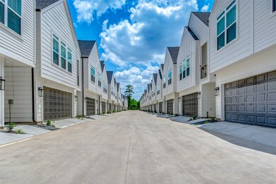 5736 White Magnolia St, Houston, TX 77091 - photo 3