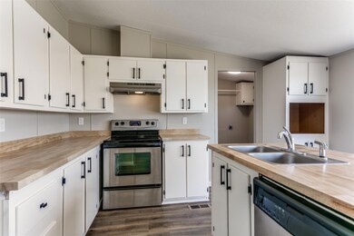 410 Coyote Trail, Rhome, TX 76078 - photo 7