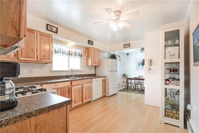 New Kitchen Cabinetry/Countertops/Backsplash and F