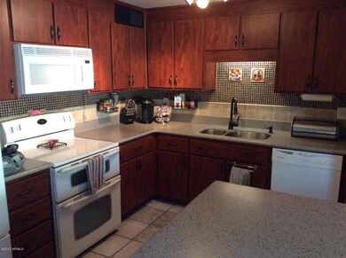 Kitchen with Island