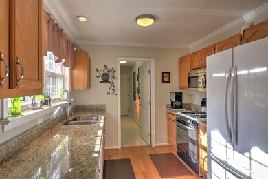 1823 Honeysuckle Ln, Charlottesville, VA 22902 - photo 4