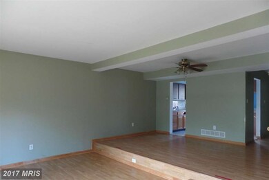 105 Bourbon Ct, Parkville, MD 21234 - photo 3