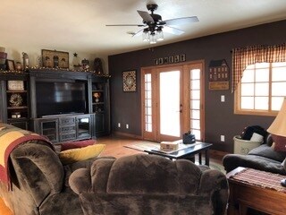 7614 Elmdale Rd, Potosi, WI 53820 - photo 4