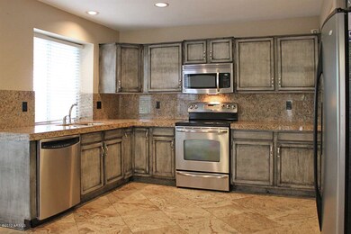 Kitchen granite countertops