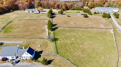 jessup drone - 2 houses and main barn