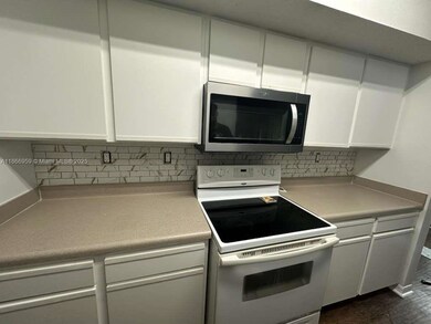 140 SW 117th Ave unit 4102, Pembroke Pines, FL 33025 - photo 3