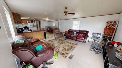 313 N Frazier St, Dequincy, LA 70633 - photo 2