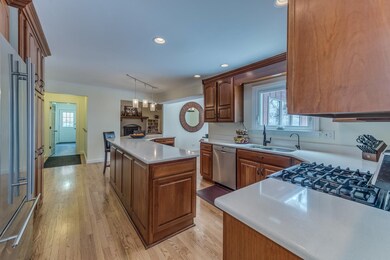 655 Cavalcade Cir, Naperville, IL 60540 - photo 7