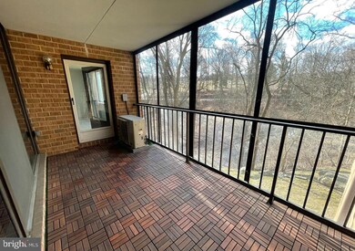 19 Rock Hill Rd unit 2D, Bala Cynwyd, PA 19004 - photo 2