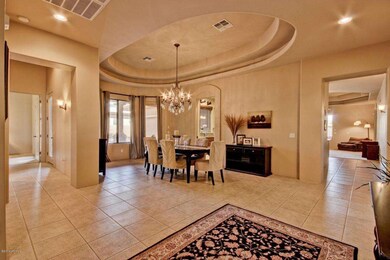 Dining room / foyer