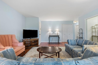 1 Carnaby St unit C, Wappingers Falls, NY 12590 - photo 4