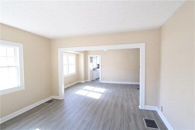 126 S 11th Ave, Beech Grove, IN 46107 - photo 3