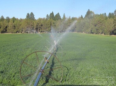 unlisted-address, Bend, OR 97703 - photo 4