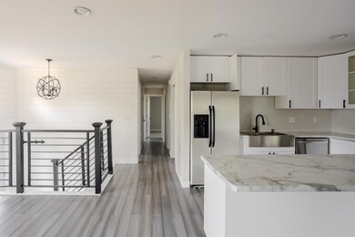 1210 Skyline Dr, Decorah, IA 52101 - photo 3