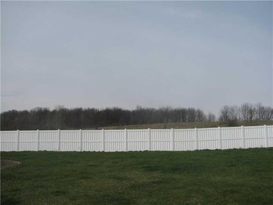 Yard/Garden. enjoy the privacy in your fenced in b