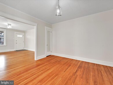 615 Crescent Ave, Reading, PA 19605 - photo 7