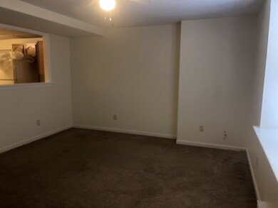 28 Rapalus St unit E, Springfield, MA 01151 - photo 6