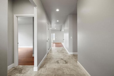 3712 La Habra Way, Klamath Falls, OR 97603 - photo 5