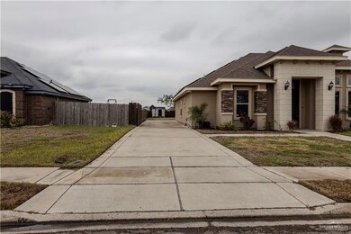 2617 Maria Luiza Dr, Edinburg, TX 78539 - photo 4