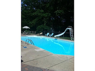 Swimming Pool/Hot Tub/Sauna