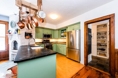 Stainless appliances