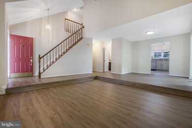 9012 Banyon Ridge Rd, Fairfax Station, VA 22039 - photo 7