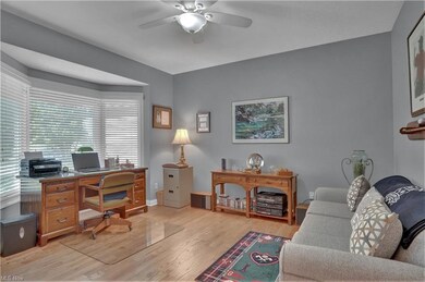 585 Burgess Cir unit 26, Aurora, OH 44202 - photo 6