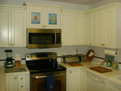 7301 SE Concord Place, Hobe Sound, FL 33455 - photo 3