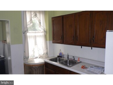 163 Lafayette Ave, Darby, PA 19023 - photo 2