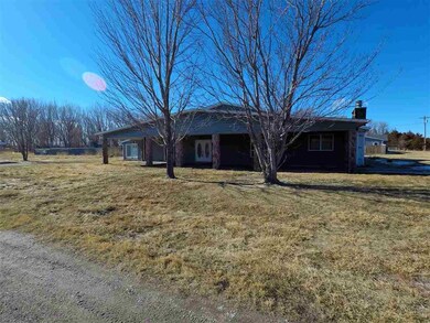 492 W North River Rd, North Platte, NE 69101 - photo 2