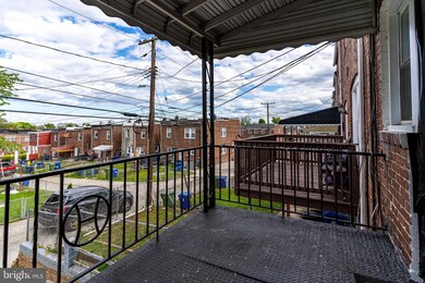 1015 Lyndhurst St, Baltimore, MD 21229 - photo 4