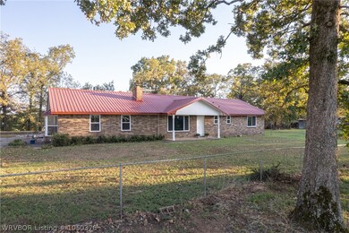 471642 E 1135 Rd, Muldrow, OK 74948 - photo 2