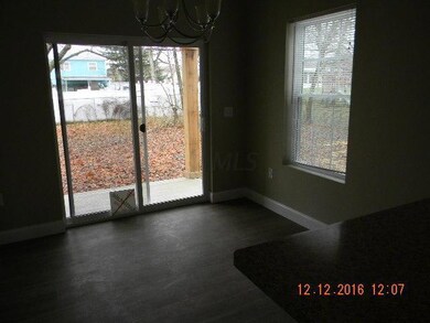 EATING AREA