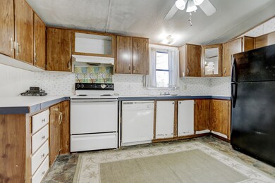 29103 Portsoy Dr, Magnolia, TX 77354 - photo 3