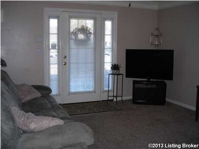 8518 Aspen Glen Way unit 8518, Louisville, KY 40228 - photo 7