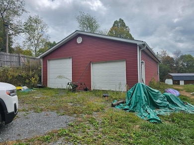 106 Jenny Ln, Lester, WV 25865 - photo 2