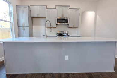 877 N Watkins St, Memphis, TN 38107 - photo 7