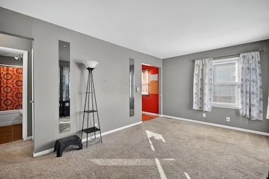 1334 Wade St, Des Moines, IA 50315 - photo 5