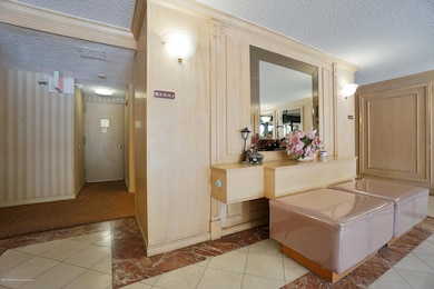 Chestnut Hill at Essex Park unit 2D, Staten Island, NY 10314 - photo 6