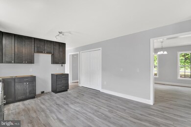 24697 Peterkins Rd, Georgetown, DE 19947 - photo 5