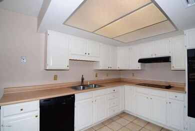 Kitchen-Range