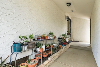 5946 Lisa St, Columbus, OH 43231 - photo 4