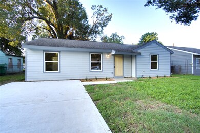 3911 Florinda St, Houston, TX 77021 - photo 2