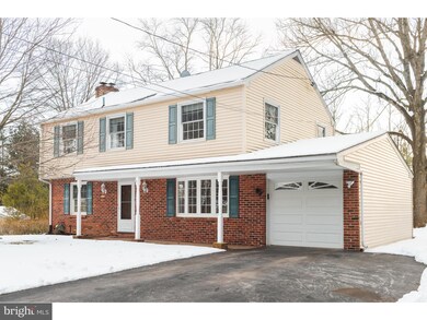 112 Powderhorn Dr, Phoenixville, PA 19460 - photo 2