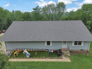 7117 Tarlton Rd, Circleville, OH 43113 - photo 3