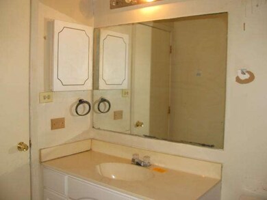 4606 Provincetown Dr, Country Club Hills, IL 60478 - photo 6